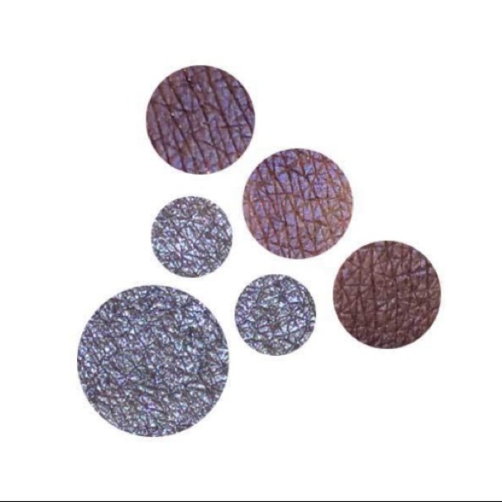 Eyeshadow by Furless Cosmetics - Picture 5 of 6